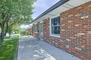 3145 N Argonne Ln, Springfield, OH 45503 - Photo 3