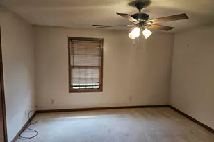 454 S Mumaugh Rd, Lima, OH 45804 - Photo 13