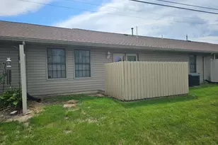 454 S Mumaugh Rd, Lima, OH 45804 - Photo 3