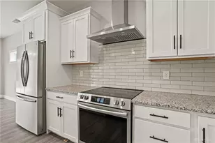 2183 Emerson Wy, Troy, OH 45373 - Photo 9