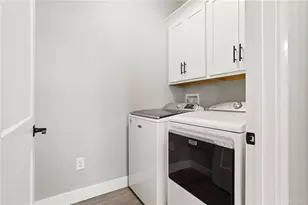 2183 Emerson Wy, Troy, OH 45373 - Photo 27