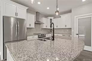 2183 Emerson Wy, Troy, OH 45373 - Photo 7