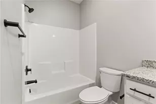 2183 Emerson Wy, Troy, OH 45373 - Photo 29
