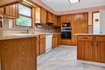 1001 N Park Street, Bellefontaine, OH 43311 - Photo 7
