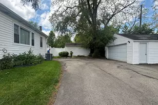 150 S Kensington Pl, Springfield, OH 45504 - Photo 13