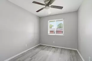 1805 Coretta Ct, Dayton, OH 45417 - Photo 23