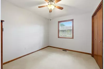 196 Cambria Drive, Dayton, OH 45440 - Photo 33