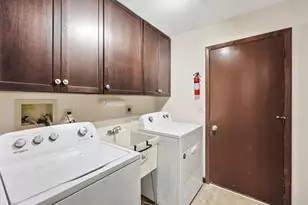 196 Cambria Dr, Dayton, OH 45440 - Photo 21