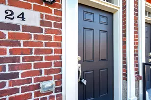 24 N Center St, Springfield, OH 45502 - Photo 3