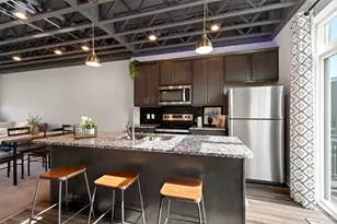 24 N Center St, Springfield, OH 45502 - Photo 13