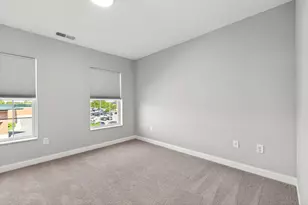24 N Center St, Springfield, OH 45502 - Photo 29