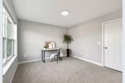 24 N Center Street, Springfield, OH 45502 - Photo 5