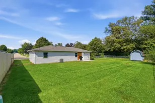 7995 Wescott Ave, Fairborn, OH 45324 - Photo 29