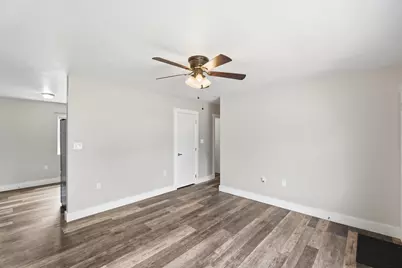 7995 Wescott Avenue, Fairborn, OH 45324 - Photo 5