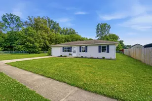 7995 Wescott Ave, Fairborn, OH 45324 - Photo 3