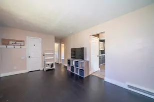 756 Alexander Dr, Dayton, OH 45403 - Photo 5