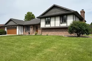 1444 Timberlane Dr, Lima, OH 45805 - Photo 3