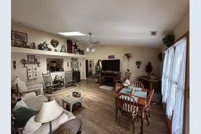 1524 New Castle Lane #.., Springfield, OH 45503 - Photo 7
