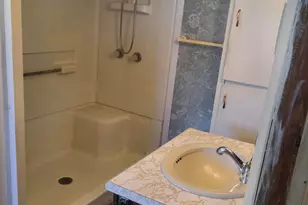157 E 2nd St, Rockford, OH 45882 - Photo 29