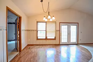 425 Richard, Tipp City, OH 45371 - Photo 7