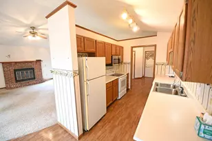 425 Richard, Tipp City, OH 45371 - Photo 5