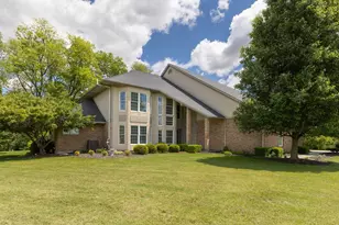 5559 Clover Leaf Dr, Greenville, OH 45331 - Photo 5