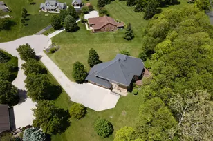 5559 Clover Leaf Dr, Greenville, OH 45331 - Photo 17