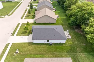 219 Riesling Dr, Englewood, OH 45322 - Photo 15