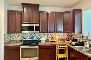 514 Reading Rd, Dayton, OH 45404 - Photo 13