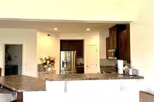514 Reading Rd, Dayton, OH 45404 - Photo 9