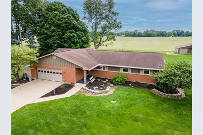 6065 Country Estates Drive, Tipp City, OH 45371 - Photo 3