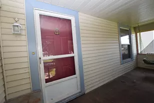 705 E Cassilly St, Springfield, OH 45503 - Photo 5