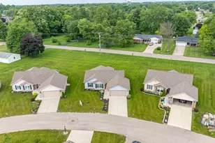 105 Pebble Crk Dr, Eaton, OH 45320 - Photo 33