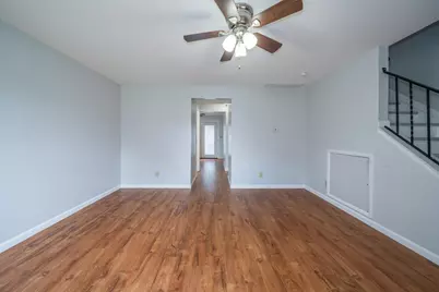 1010 Stoneybrook Trail, Fairborn, OH 45324 - Photo 5