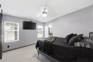 306 Village Ct, Fairborn, OH 45324 - Photo 15