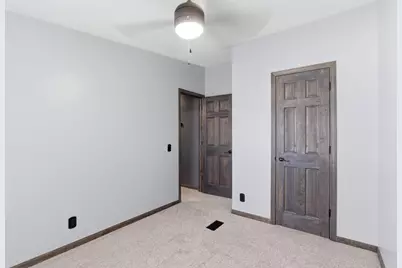 306 Village Court, Fairborn, OH 45324 - Photo 13