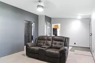 306 Village Ct, Fairborn, OH 45324 - Photo 11