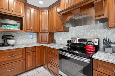 1665 Marby Drive, Troy, OH 45373 - Photo 7