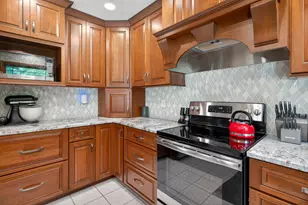 1665 Marby Dr, Troy, OH 45373 - Photo 7