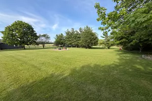 4064 Newport Rd, Fort Loramie, OH 45845 - Photo 15