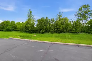 2869 Riverwalk Blvd, Lima, OH 45806 - Photo 9