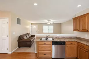 517 N Elm St, Bellefontaine, OH 43311 - Photo 11