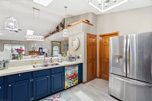 1912 Wedgewood Cir, Springfield, OH 45503 - Photo 9