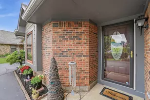 1912 Wedgewood Cir, Springfield, OH 45503 - Photo 5