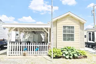 10950 Cherokee Dr, Lakeview, OH 43331 - Photo 1