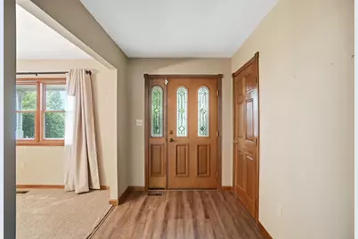 1700 W Sparrow Road, Springfield, OH 45502 - Photo 9