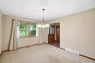 1700 W Sparrow Rd, Springfield, OH 45502 - Photo 11
