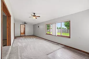 1700 W Sparrow Rd, Springfield, OH 45502 - Photo 33