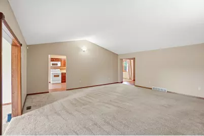 1700 W Sparrow Road, Springfield, OH 45502 - Photo 27