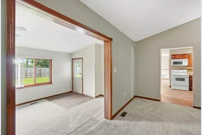 1700 W Sparrow Road, Springfield, OH 45502 - Photo 31
